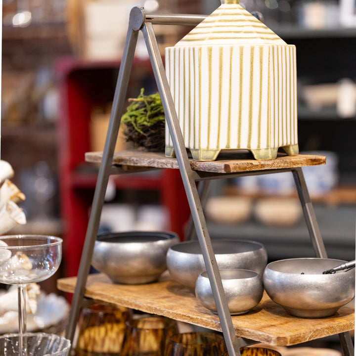 3-Tier Folding Serving Ladder