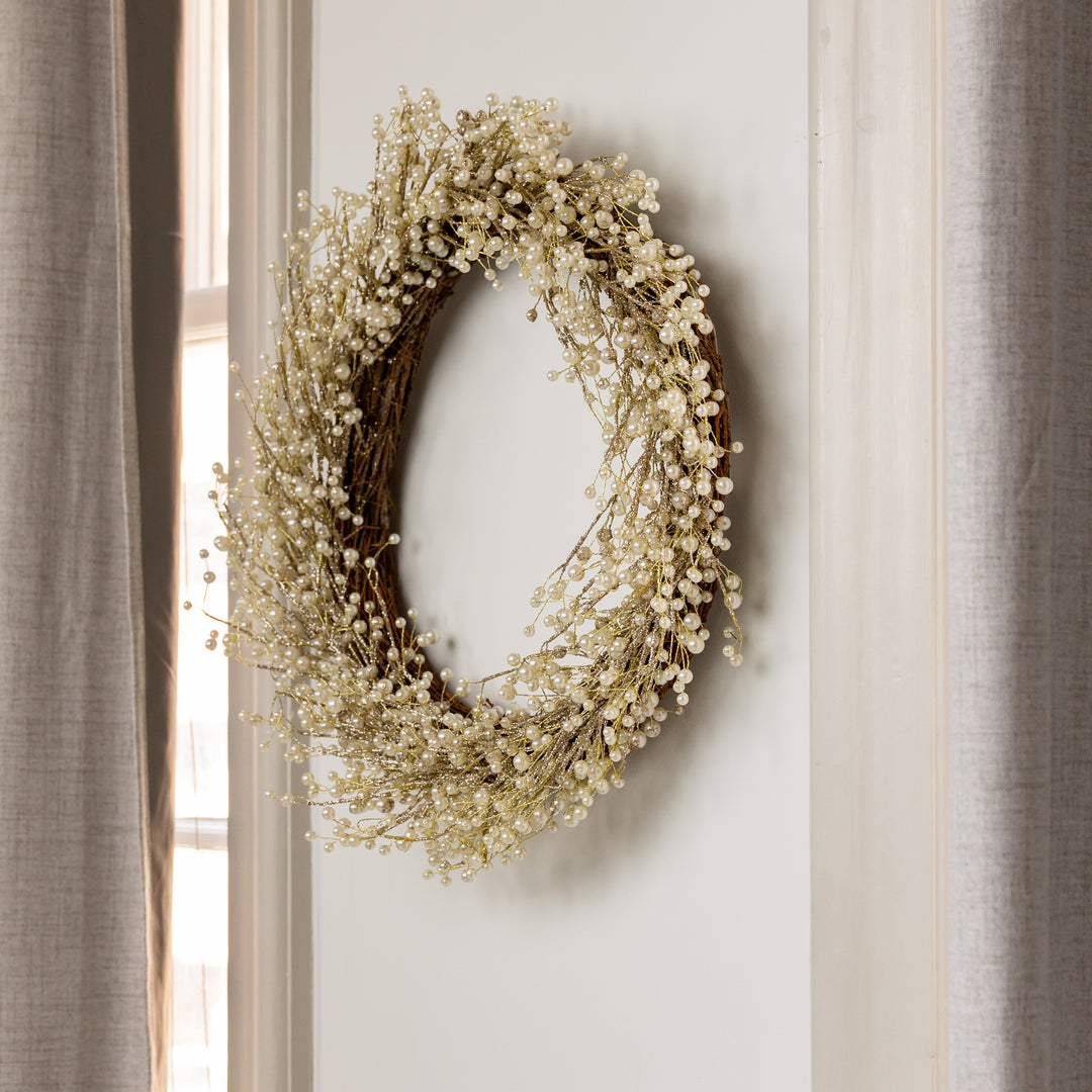 30" Gold Glittered Pearl Wreath