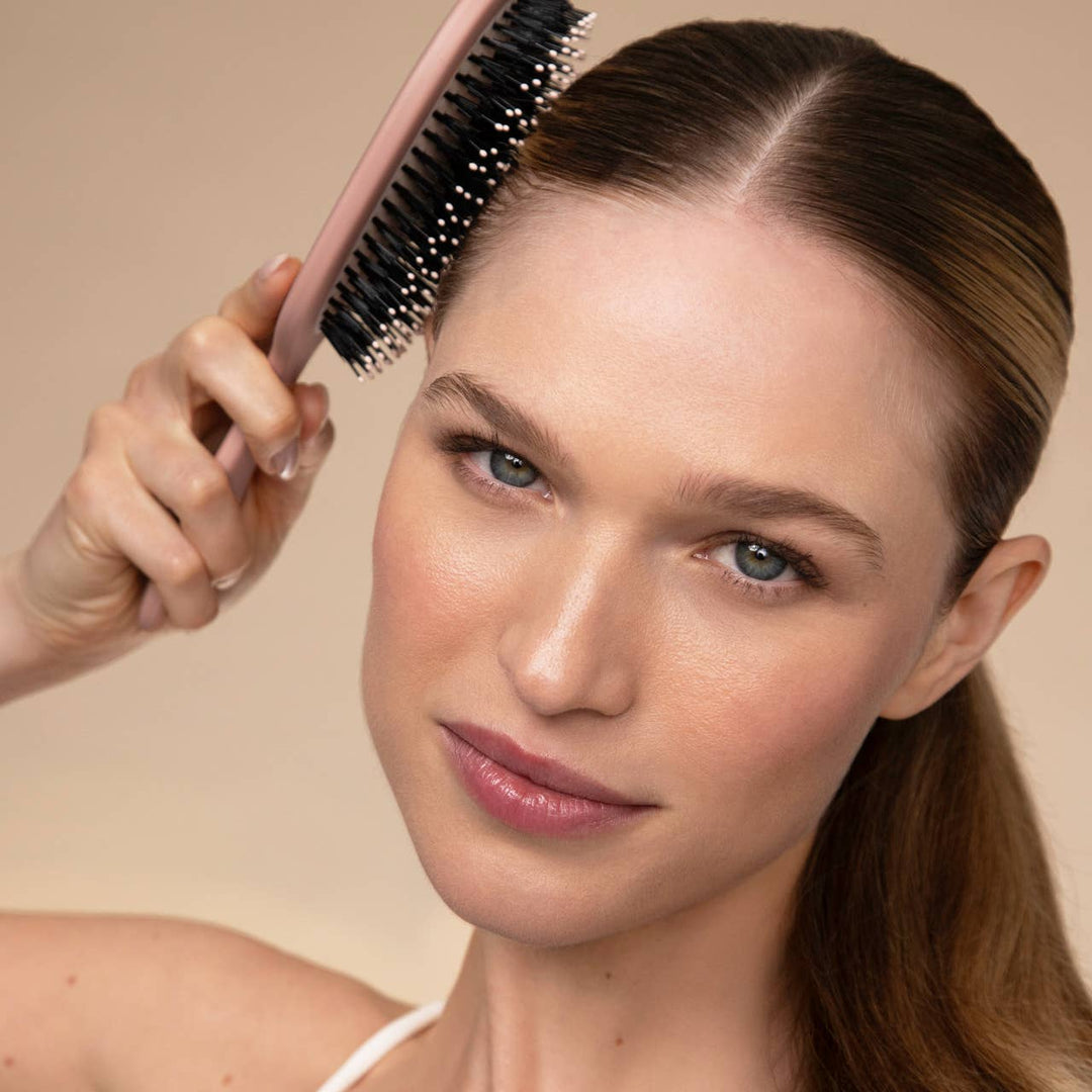 Smooth &amp; Polish Brush
