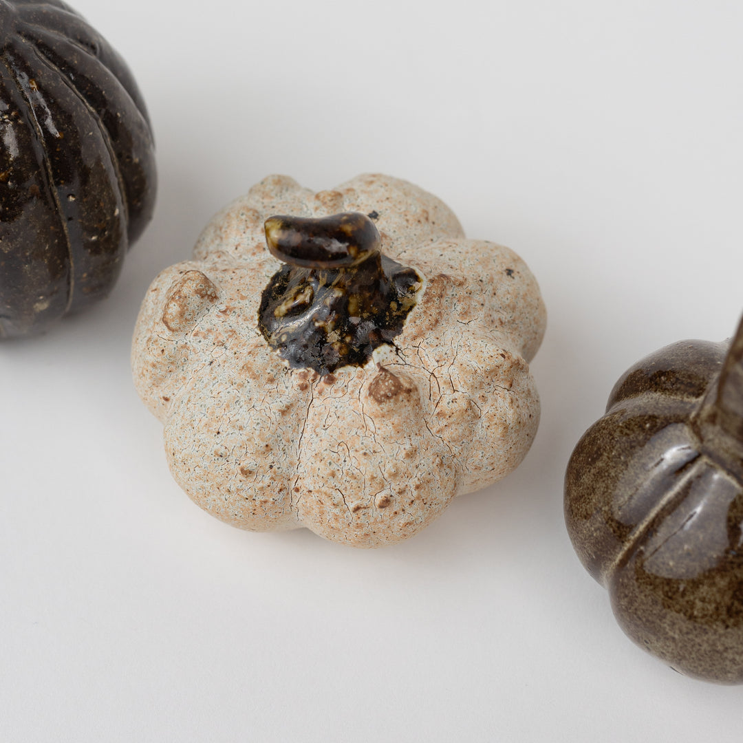 4" Stoneware Pumpkin