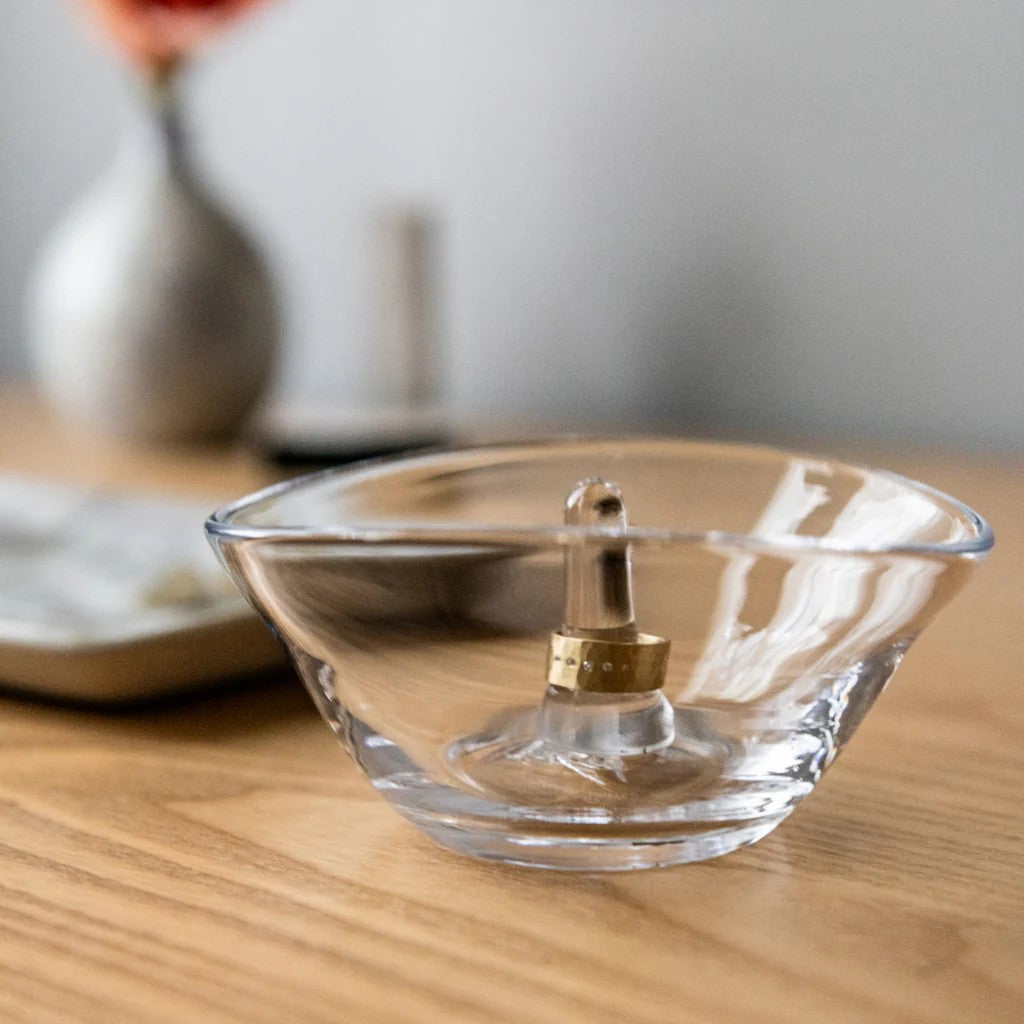 Champlain Ring Holder