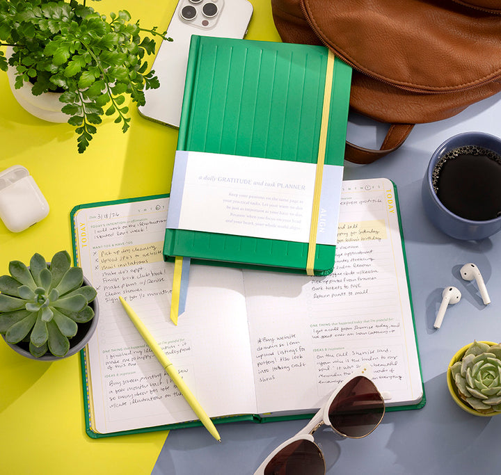 Daily Gratitude &amp; Task Planner