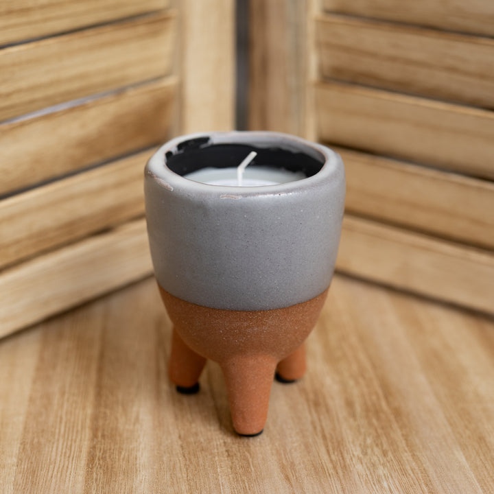 Footed Citro Pot