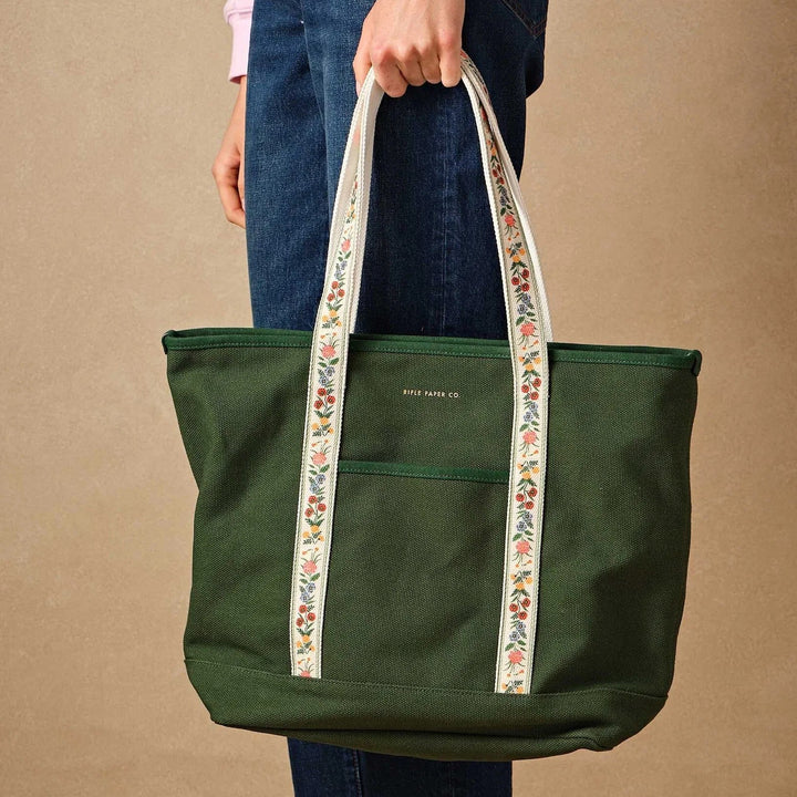 Garden Study Canvas Carry All