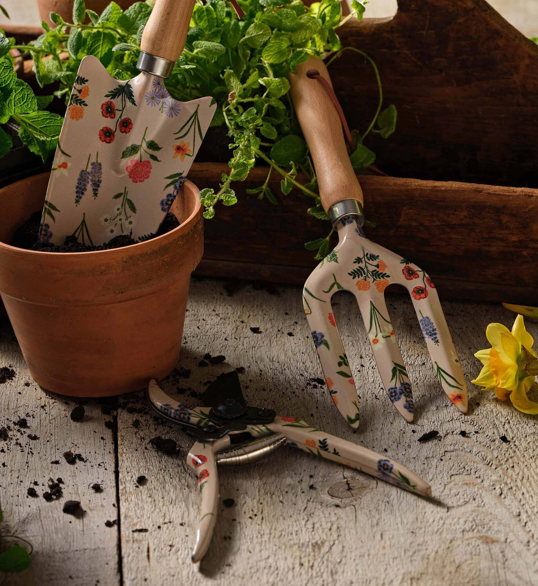 Garden Study Gardening Tool Set
