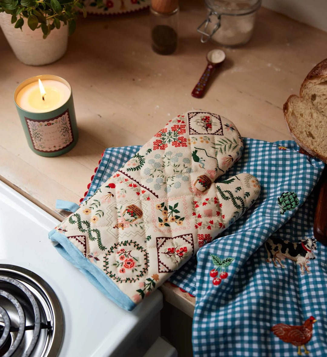 Home Sweet Home Oven Mitt