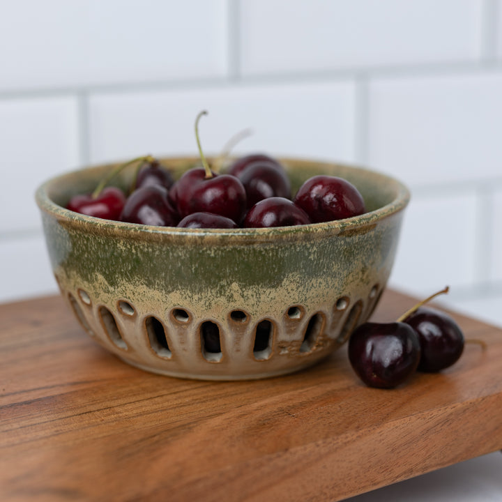 Moss Reactive Glaze Berry Bowl
