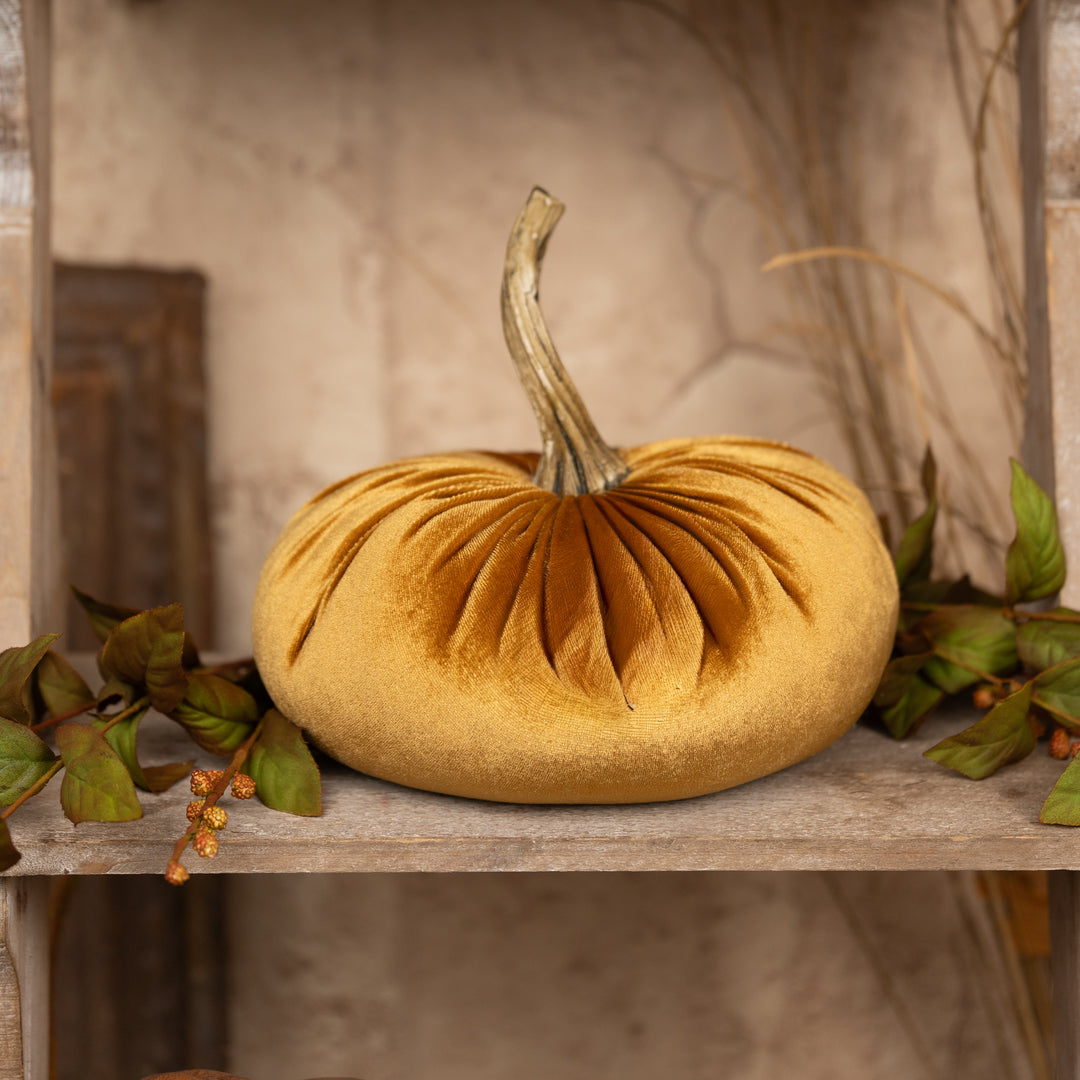Persimmon 7.5" Velvet Pumpkin
