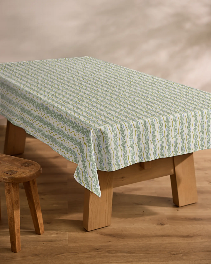 Cottage Vines Tablecloth 60" x 90"