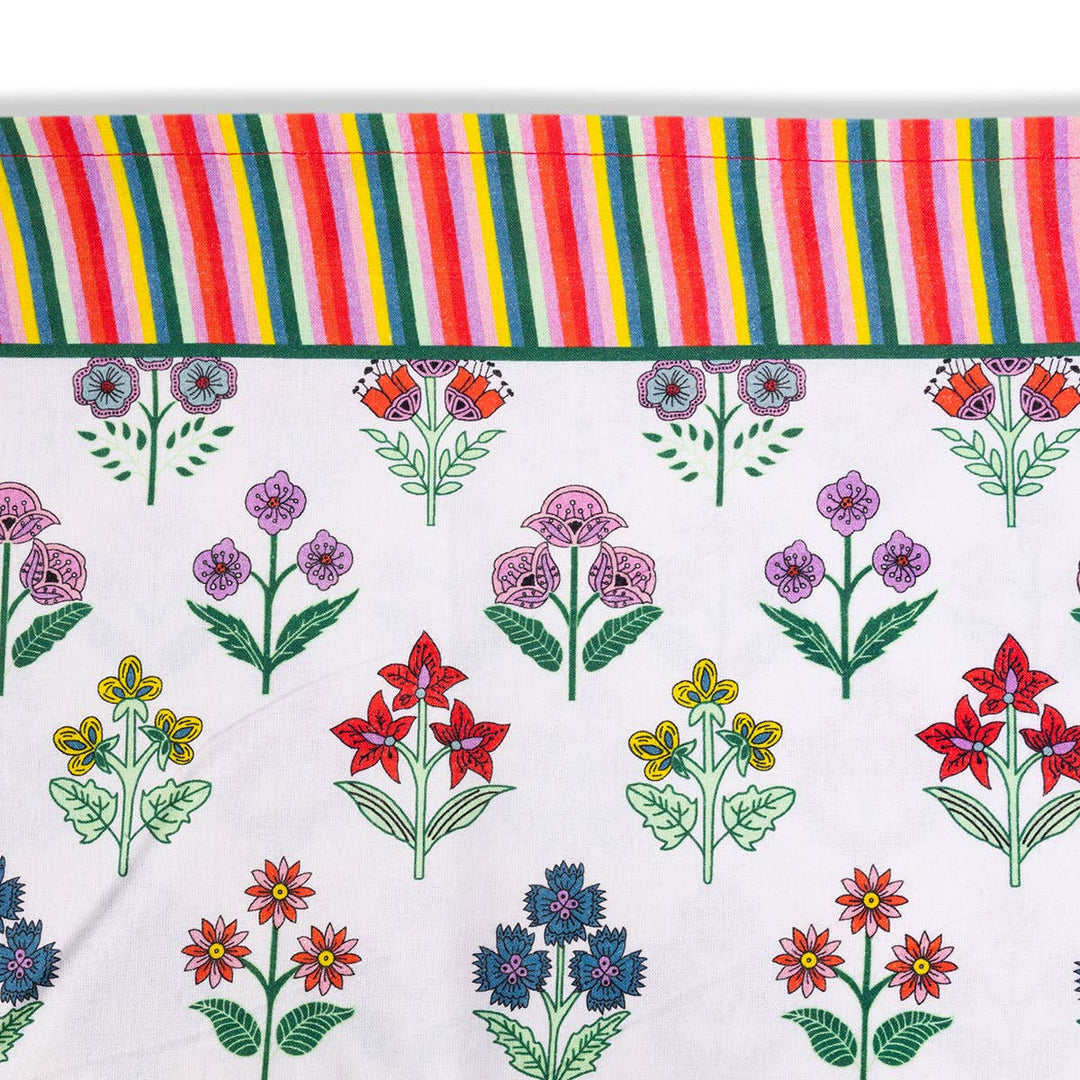 Santini Tablecloth 60" x 90"