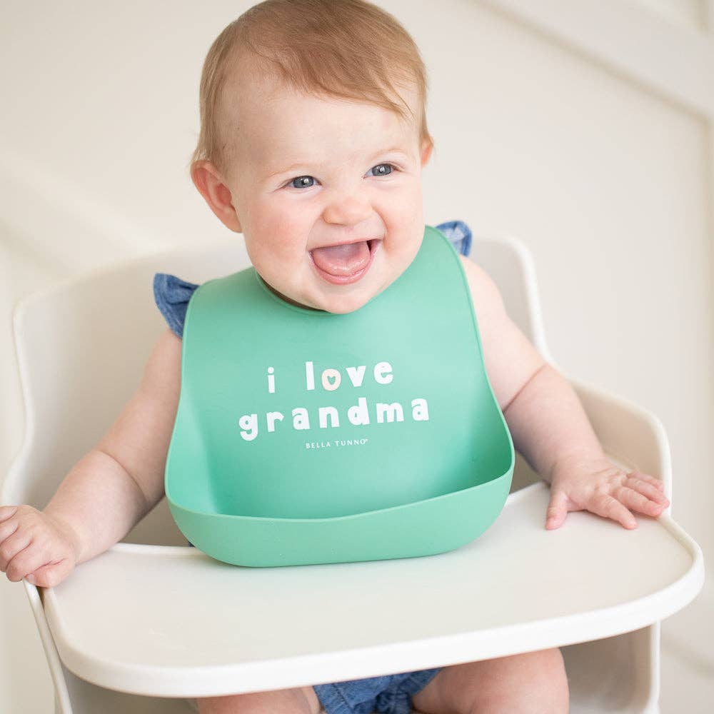 I Love Grandma Wonder Bib