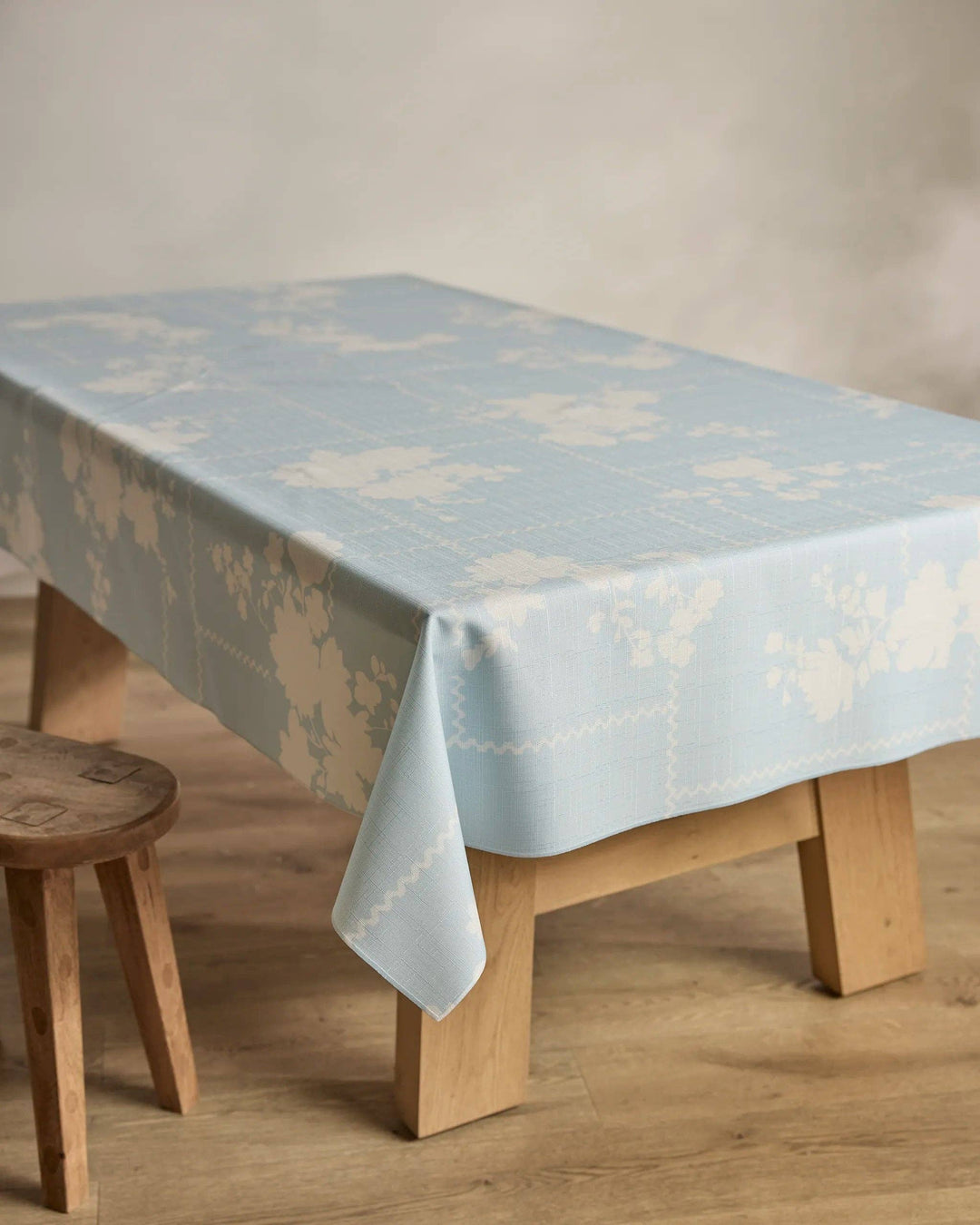 Floral Whispers Tablecloth 60" x 90"