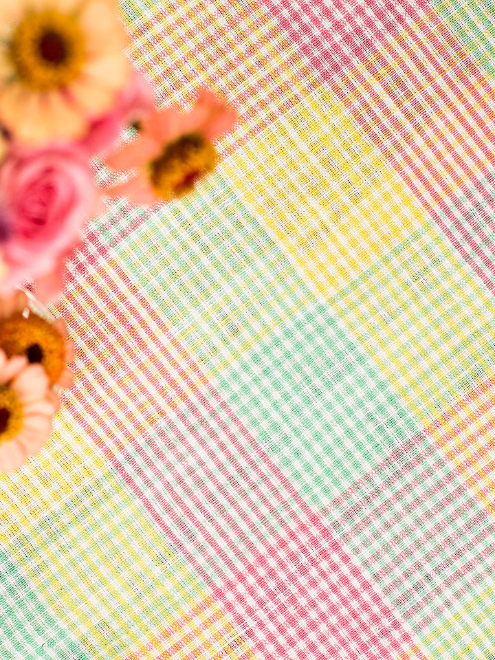 Sweet Pea 54" Square Tablecloth